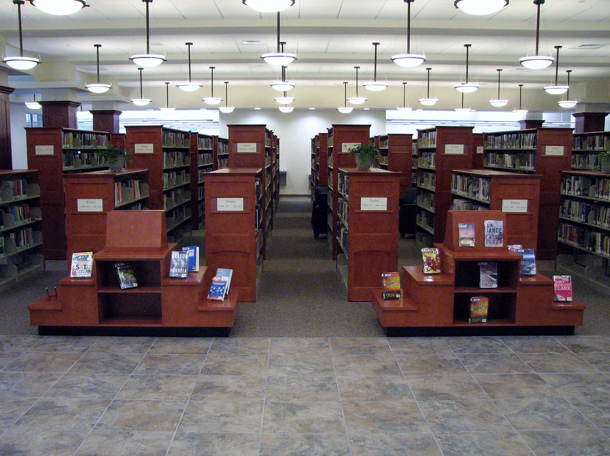 Cooper Siegel Library1