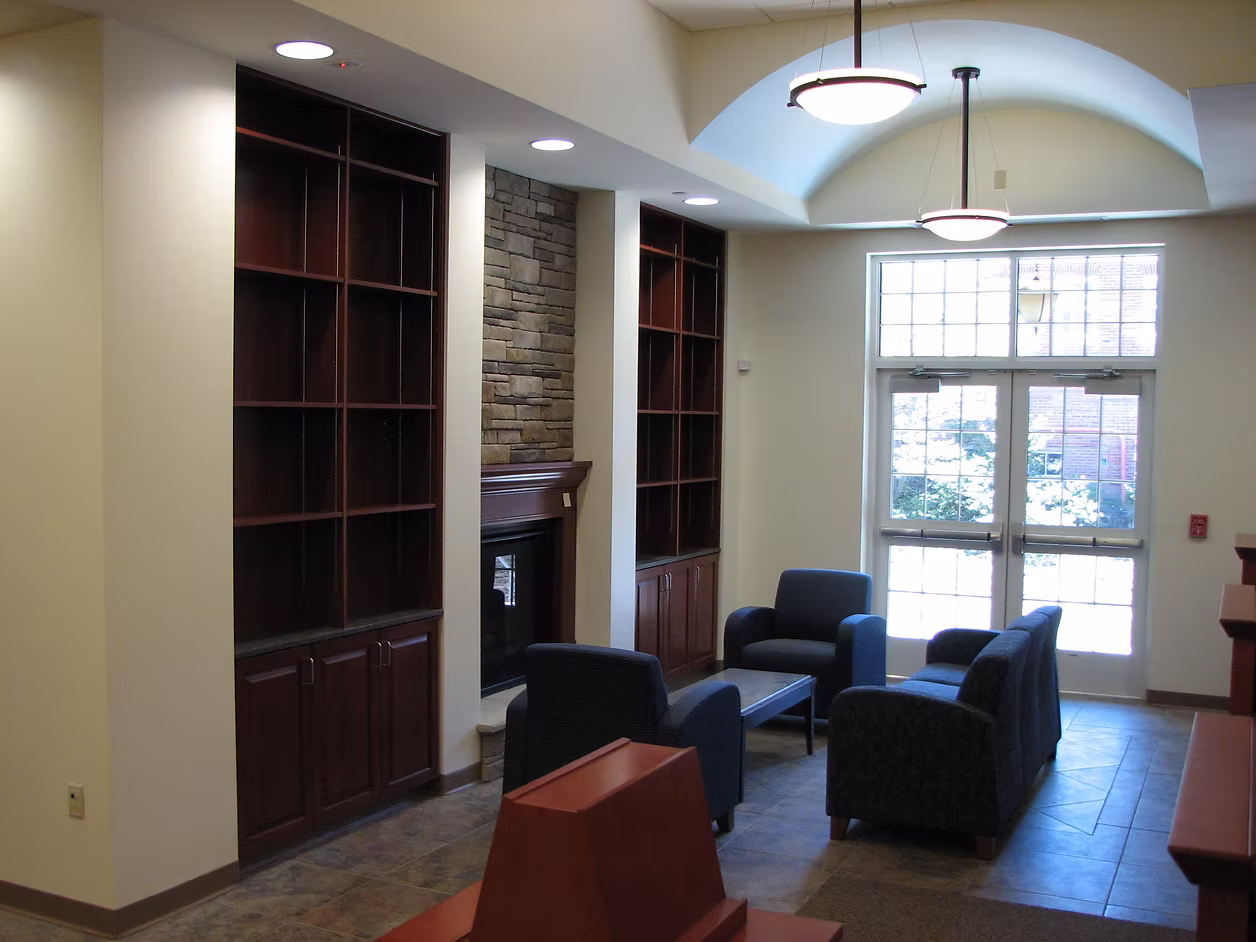 Cooper Siegel Library14