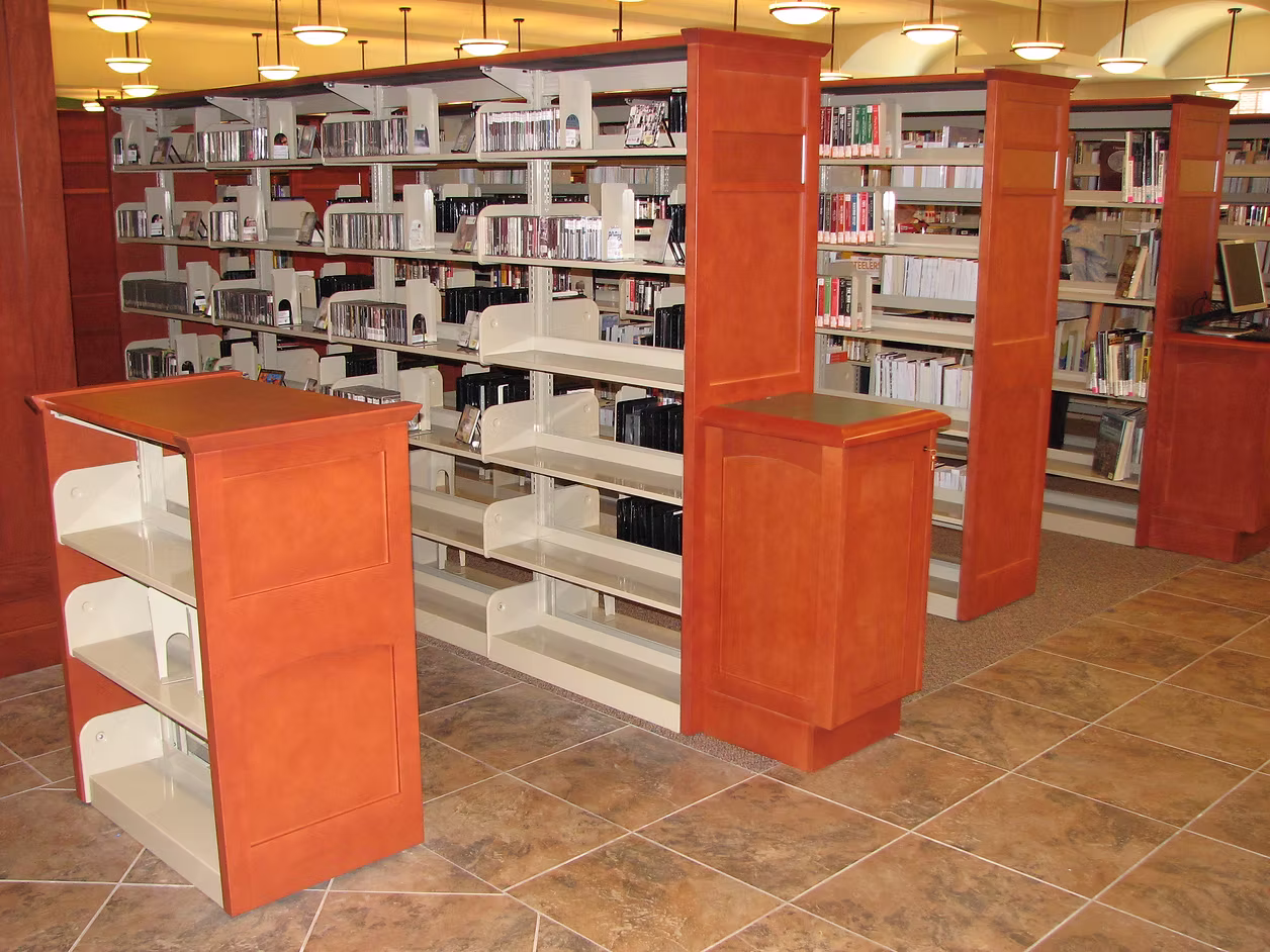 Cooper Siegel Library2